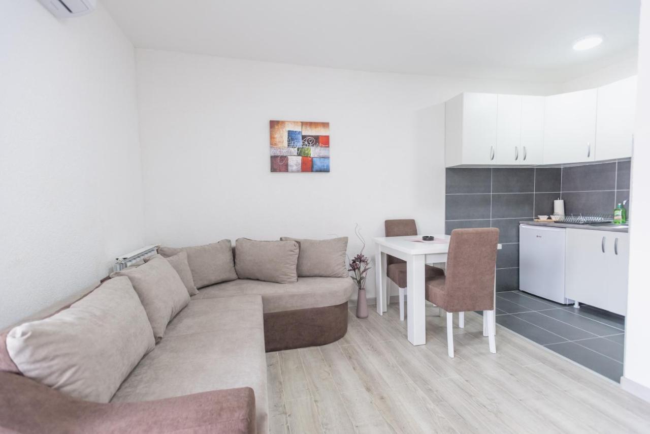 Apartmani Centar Loznica Εξωτερικό φωτογραφία