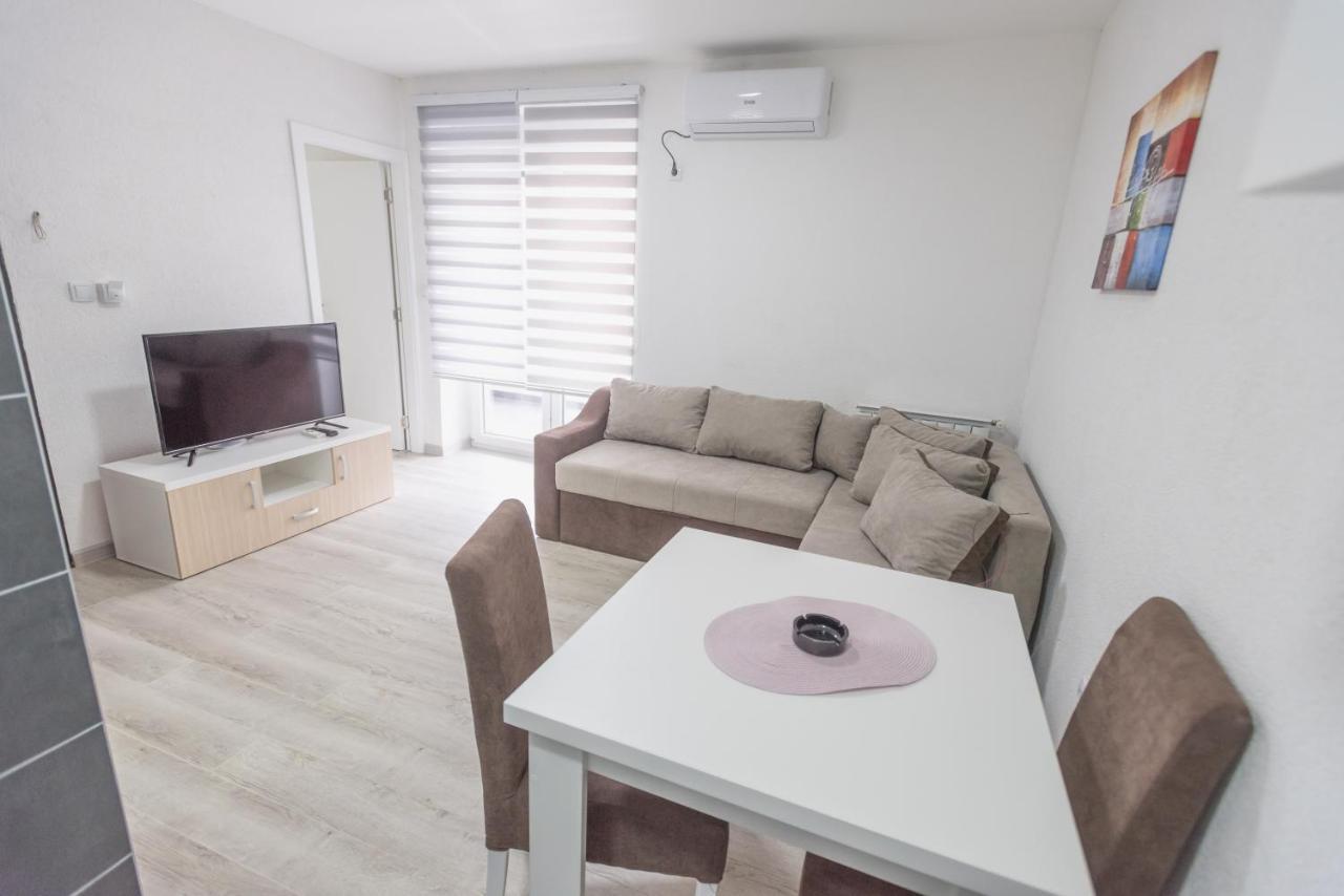 Apartmani Centar Loznica Εξωτερικό φωτογραφία
