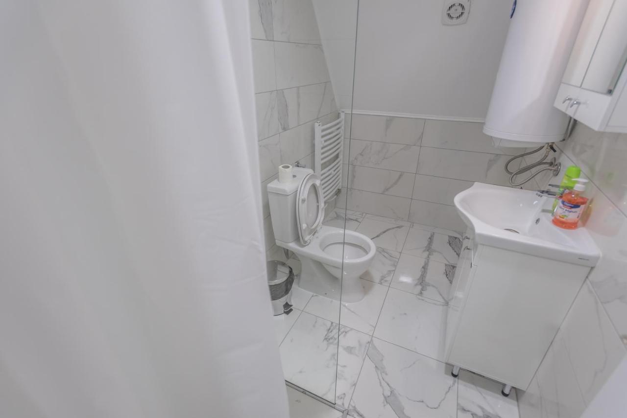 Apartmani Centar Loznica Εξωτερικό φωτογραφία