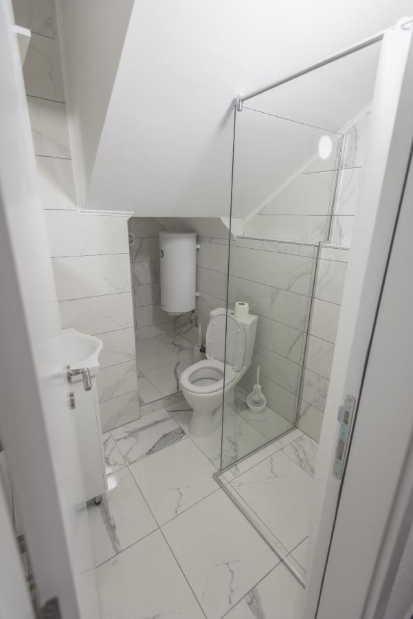 Apartmani Centar Loznica Εξωτερικό φωτογραφία
