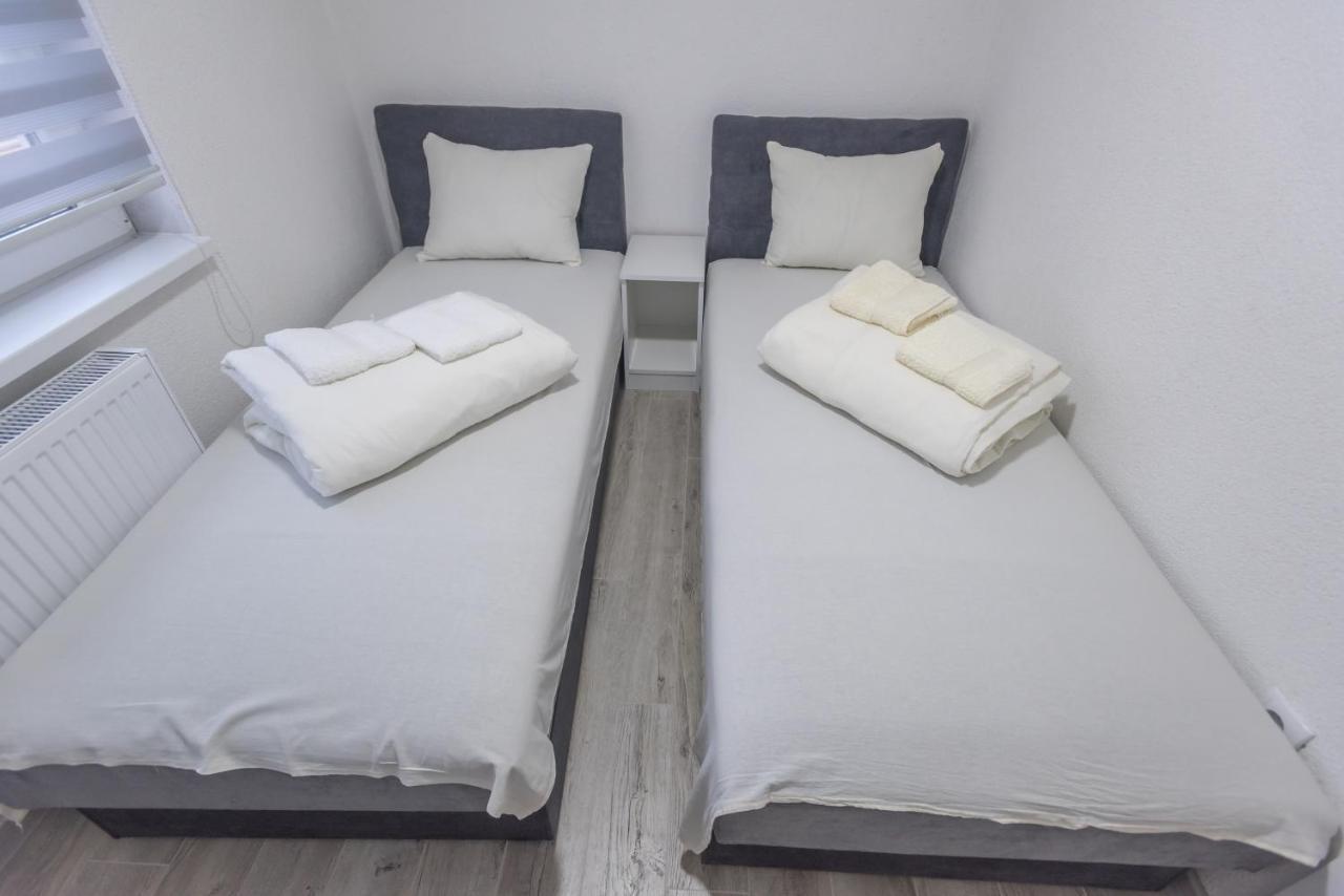 Apartmani Centar Loznica Εξωτερικό φωτογραφία
