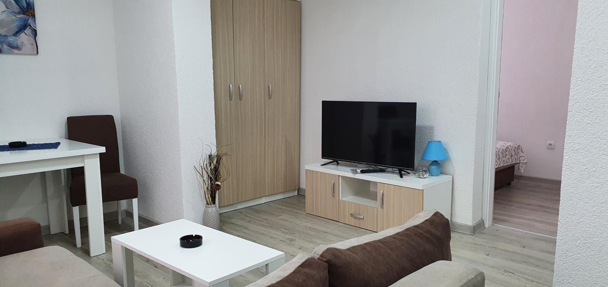 Apartmani Centar Loznica Δωμάτιο φωτογραφία